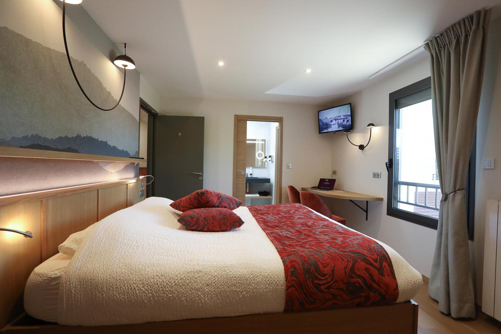 Logis Hotel Spa Restaurant Le Provence Lanarce Eksteriør bilde