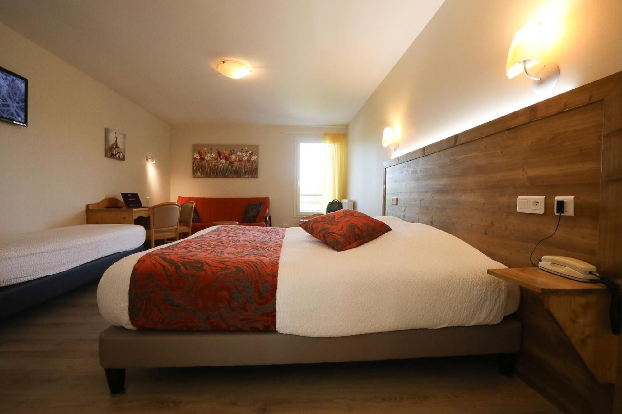 Logis Hotel Spa Restaurant Le Provence Lanarce Eksteriør bilde